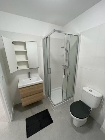 Appartement 30 M2, Piscine Et Parking Prive Mouans-Sartoux Exterior foto