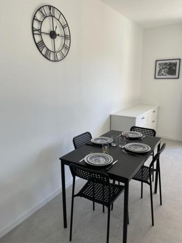 Appartement 30 M2, Piscine Et Parking Prive Mouans-Sartoux Exterior foto