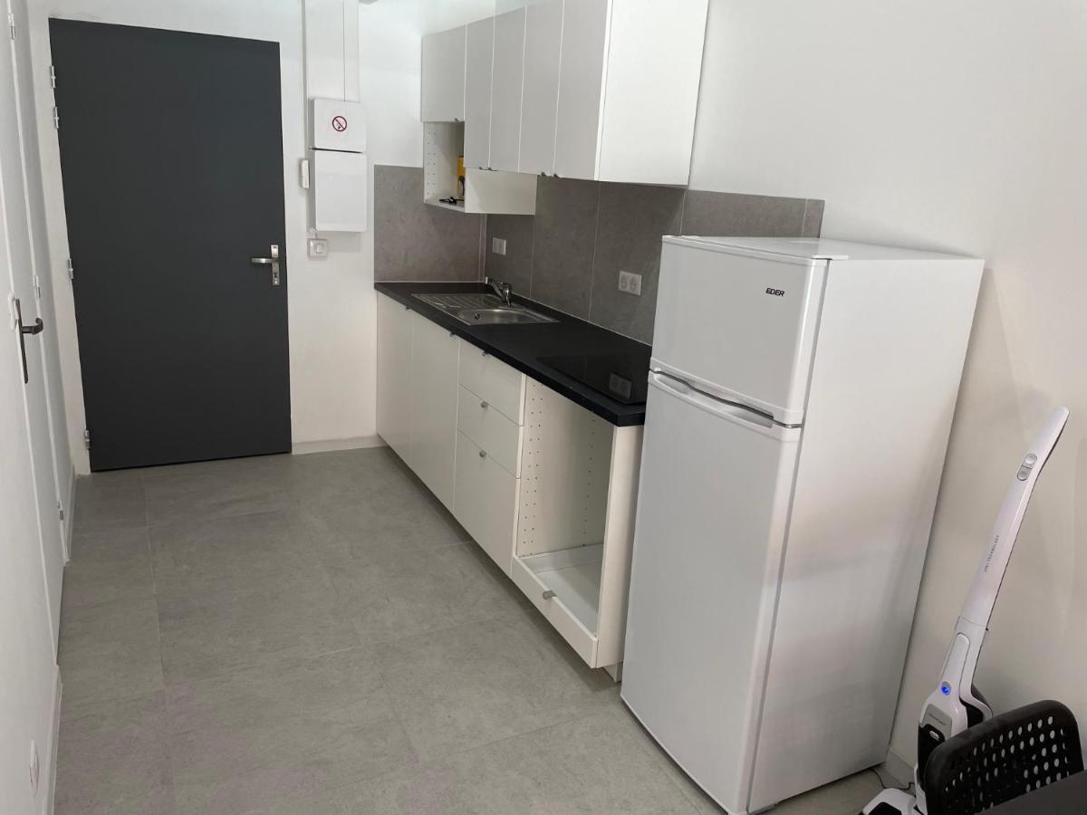 Appartement 30 M2, Piscine Et Parking Prive Mouans-Sartoux Exterior foto