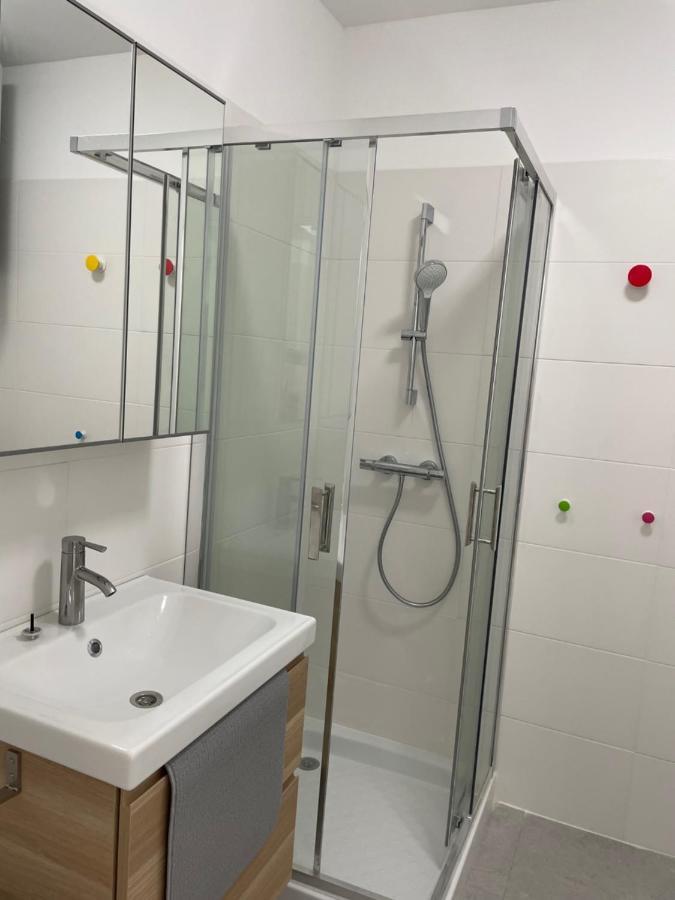 Appartement 30 M2, Piscine Et Parking Prive Mouans-Sartoux Exterior foto